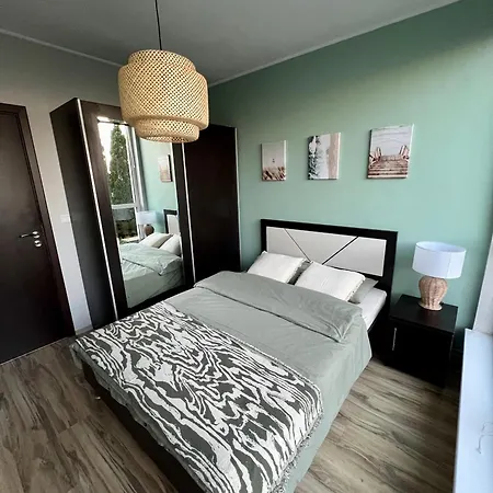 Black Sea Breeze No 3 * بايالا