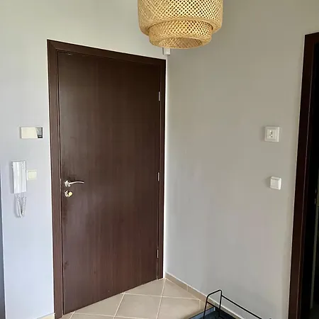 Black Sea Breeze No 3 بايالا