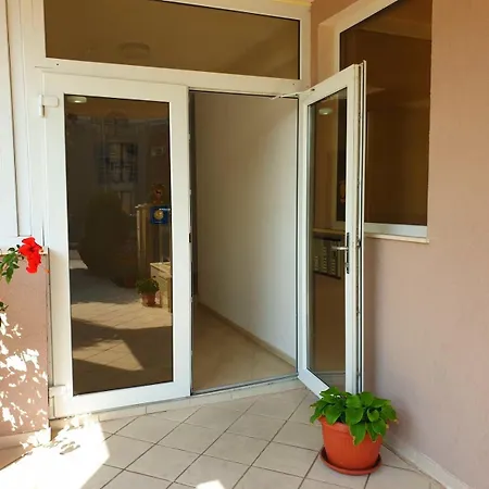 شقة Black Sea Breeze No 3 بايالا