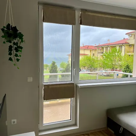 Black Sea Breeze No 3 Апартаменты