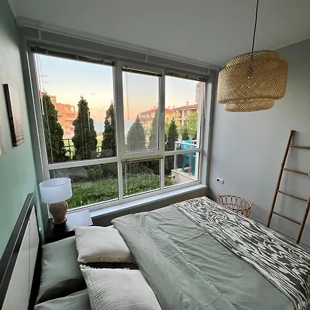 Black Sea Breeze No 3 * Бяла